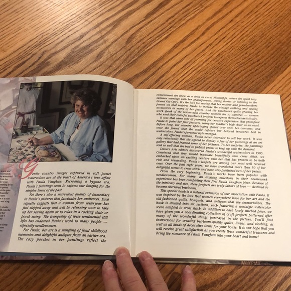 Romance of Paula Vaughan crafters book 📕 - Picture 2 of 7